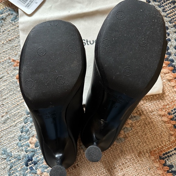 Acne leather mules - Picture 8 of 9